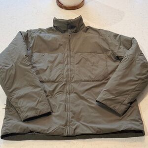 lululemon athletica Men's green Puffer Jacket SZ XL